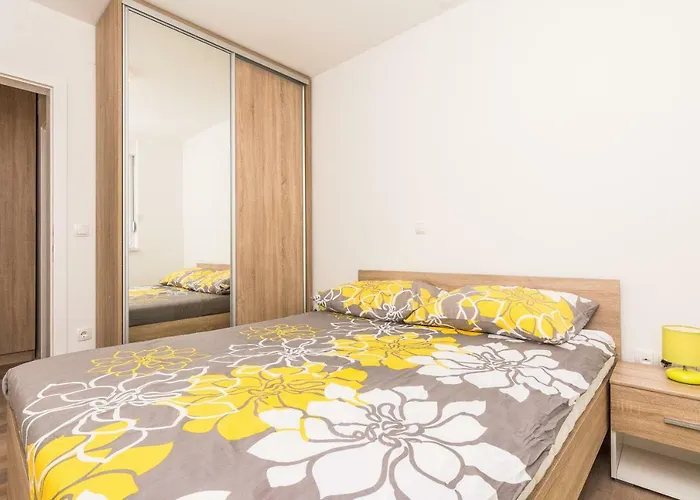 Sunrise Апартаменты Преко