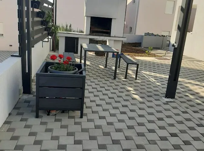 アパート Sunrise *